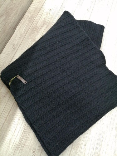 Maxmara snood blk fluff used - snood,