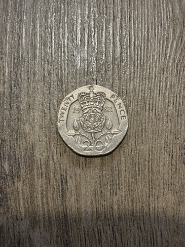 Great britain 1982 20p - 1982, twenty