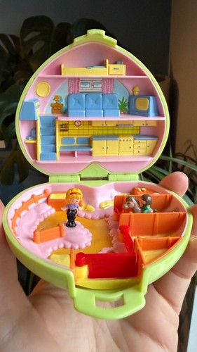 Vintage polly pocket - polly, club