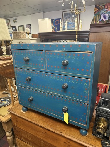 Charming petite antique - charming,