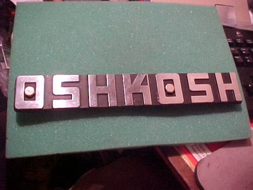 Oshkosh truck - truck,