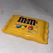 Peanut M&M's Vintage Yellow