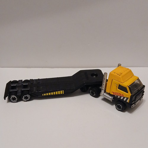 Tonka toys truck lorry long - truck,