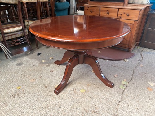 Round pedestal dining - round, table