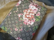 Gucci GG Blooms Clutch Bag