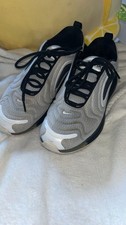 Nike Air Maxs 720s Men’s