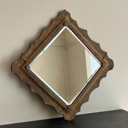 Antique olive green wall - olive,