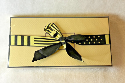 Malone sealed gift - gift, box