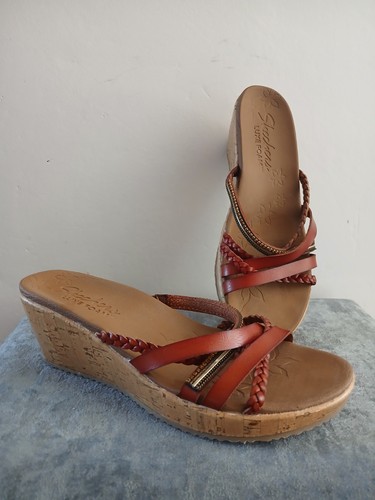 Skechers women size 6 - skechers,