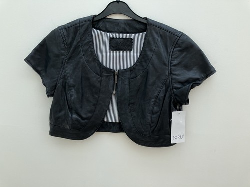 Jorli black leather - leather, cropped