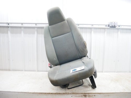 Jeep liberty front - 02-07, kj