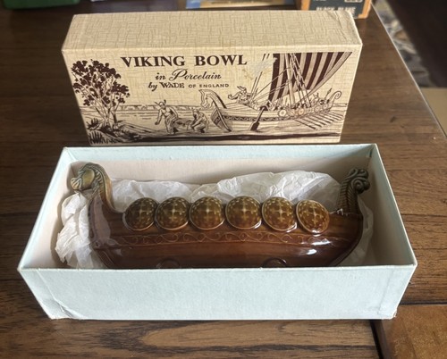 Wade viking dragon ship - wade,