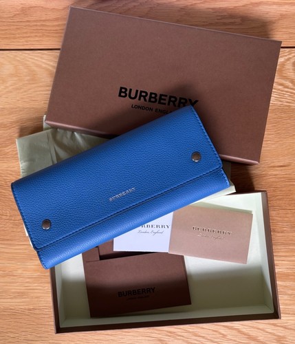 Burberry authentic wallet - burberry,