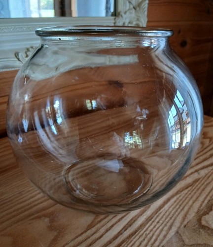 Goldfish bowl large old - goldfish,