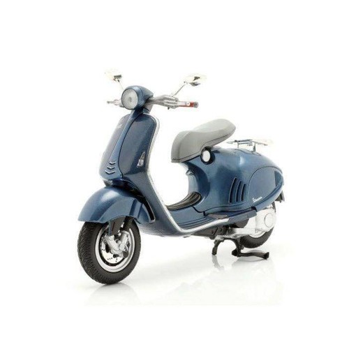 Vespa 946 blue - blue, scale