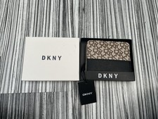 New Ladies DKNY Monogram Brown/Black Zip Purse