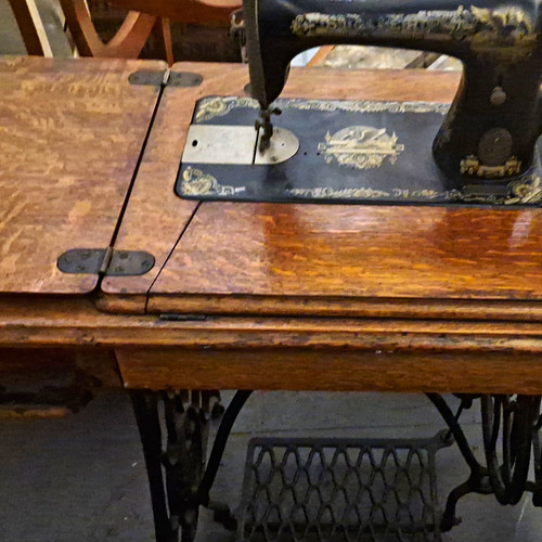 Singer mechanical treadle - singer,