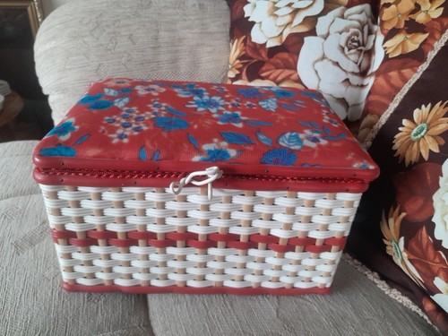 Vintage woven plastic - vintage, sewing