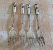 Set 4 Silver Plate Cake Forks Floral Handle VGC
