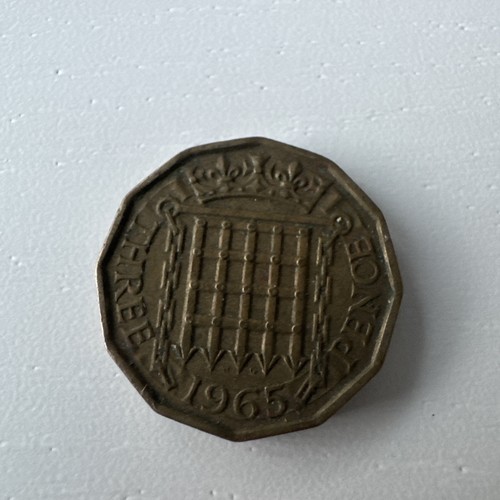 Elizabeth three pence coin - elizabeth,