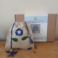 C17th Sweet Bag Embroider Kit