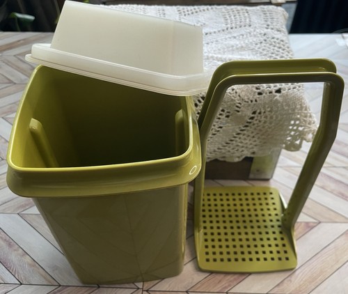 Vintage tupperware pick - tupperware, pick-a-deli