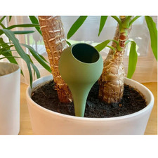 Self-Watering Plant Globe –