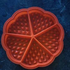 Top Quality Non-stick Heart Waffle Mould Silicone Cake Baking Tray Tool UK
