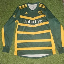 Nottinghamshire Cricket Jumper Long Sleeeve Size Medium Holland 88