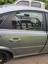 VAUXHALL VECTRA ELITE 5DOOR HATCH O/S/R DOOR Z163 08 BREAKING  CAR FOR SPARES