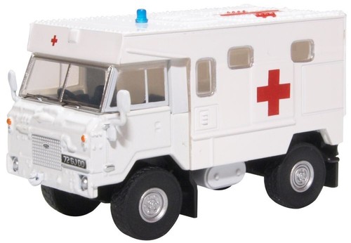 Land rover ambulance 24 - land,