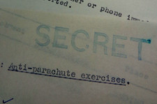 WW2 "SECRET" BATTLE of BRITAIN document "GERMAN PARACHUTE ATTACKS" on A.A. Units