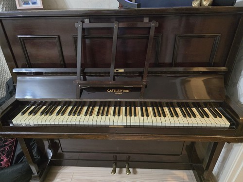 Vintage wooden piano - vintage,
