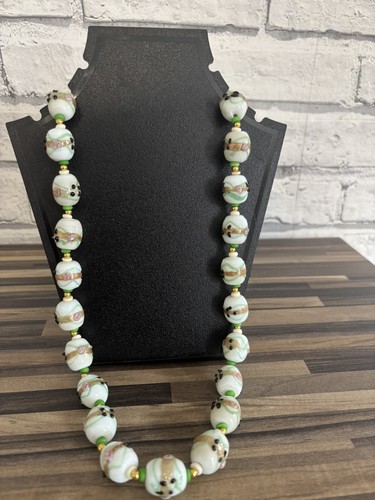 Vintage wedding cake necklace - cake,