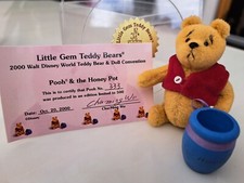 LITTLE GEM WALT DISNEY WORLD CONVENTION 2000 MICRO WINNIE THE POOH 333/500 RARE