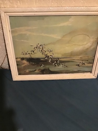 Antique decrotive wooden - a,