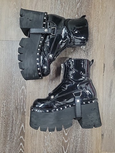 Demonia shoes black - demonia,