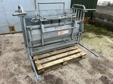 Ritchie Sheep Turnover Crate 
