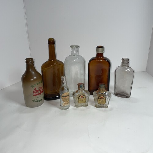 Vintage glass bottles lot 8 - glass, of