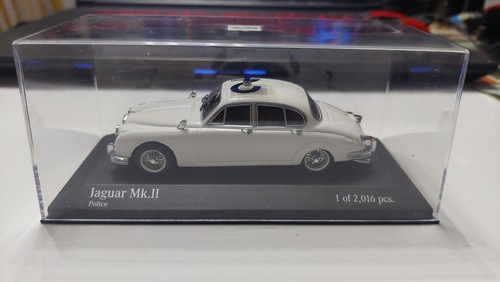 Minichamps jaguar mkii - ,
