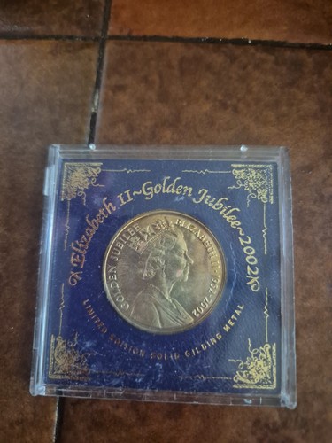 Golden jubilee coin 2002 - golden,