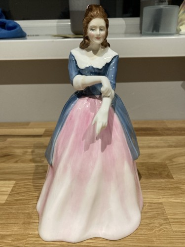 Royal doulton figurine - royal,