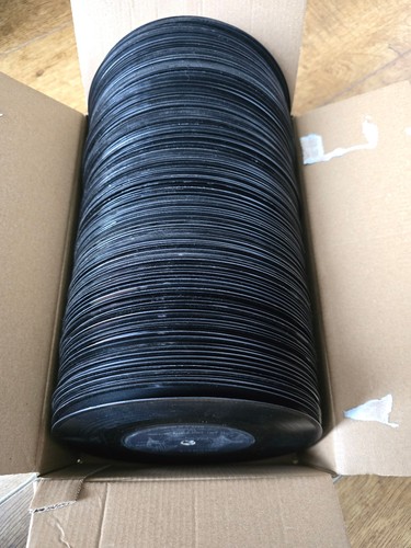 Vinyl single records - 40,