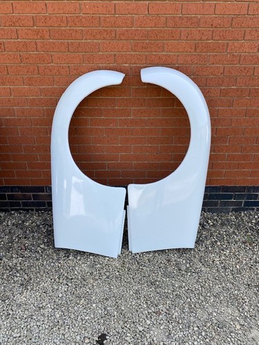 Triumph tr2 front wings - tr2/3/3a,