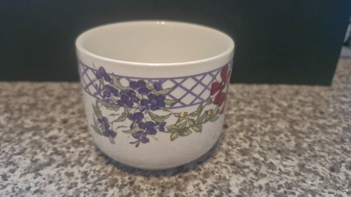 Wade floral trellis - wade, bowl