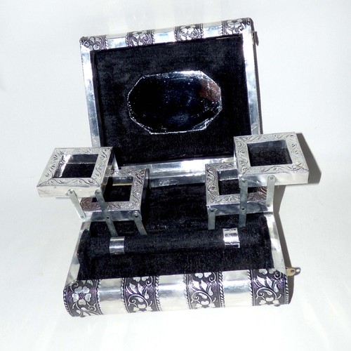 Vintage indian white metal - vintage,
