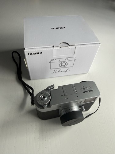 Fujifilm half digital camera - fujifilm,