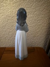 NAO LLADRO “Someone To