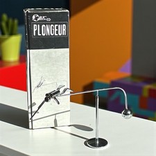 Vintage 1980s BJC Diver Balancing Desk Toy Retro Kinetic Curiosity Boxed