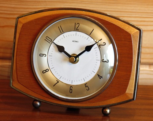 Vintage 17cm metamec - vintage, mantel